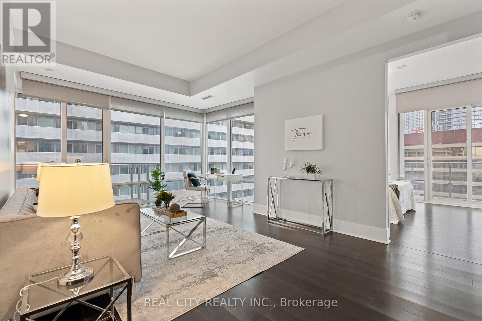 626 - 29 Queens Quay E, Toronto, Ontario  M5E 0A4 - Photo 8 - C12457990