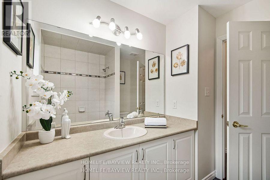 71 Shalom Way, Barrie, Ontario  L4N 5Y3 - Photo 10 - S12458001