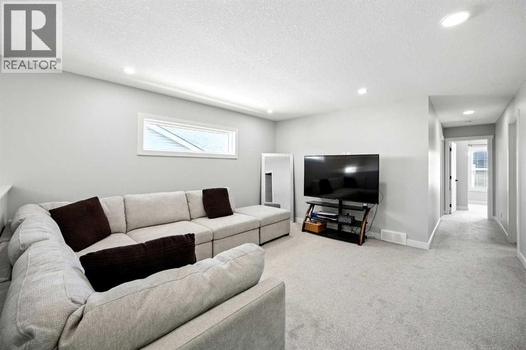 97 Amblehurst Gardens Nw, Calgary, Alberta  T3P 1Z9 - Photo 20 - A2263714