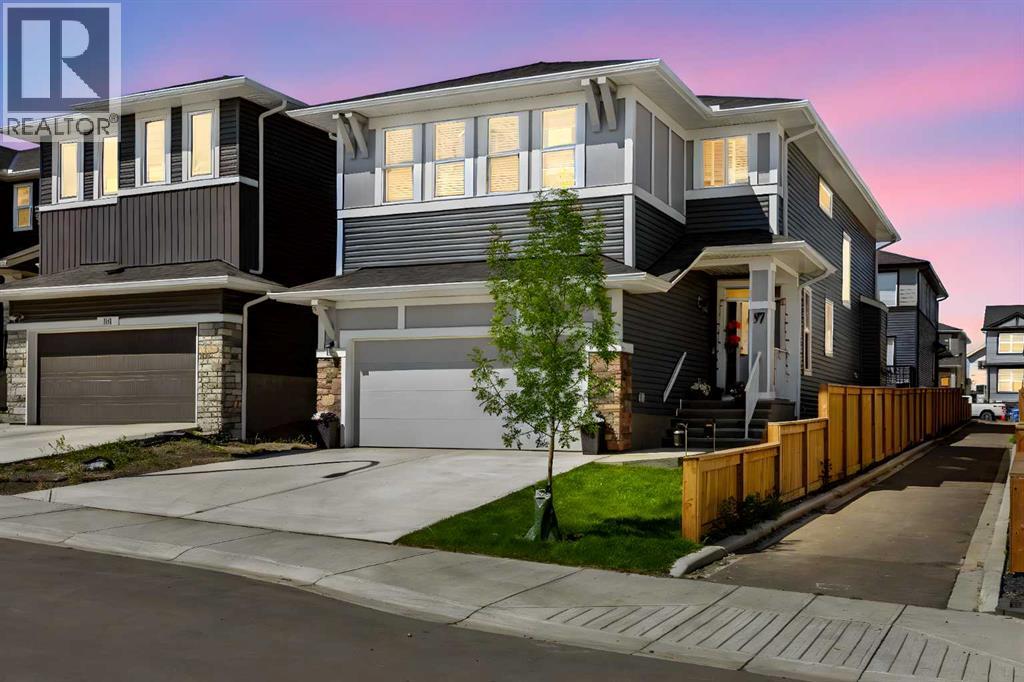 97 Amblehurst Gardens Nw, Calgary, Alberta  T3P 1Z9 - Photo 5 - A2263714
