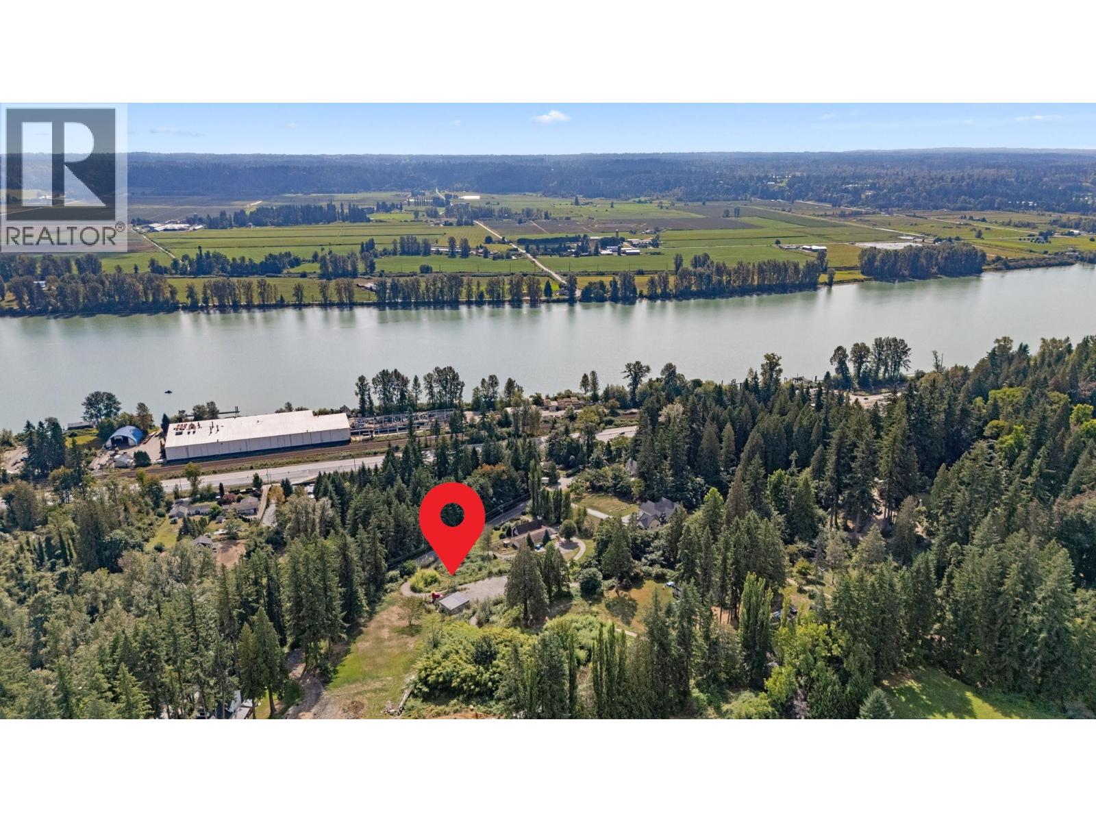 27141 River Road, Maple Ridge, British Columbia  V2W 1M4 - Photo 2 - R3055305