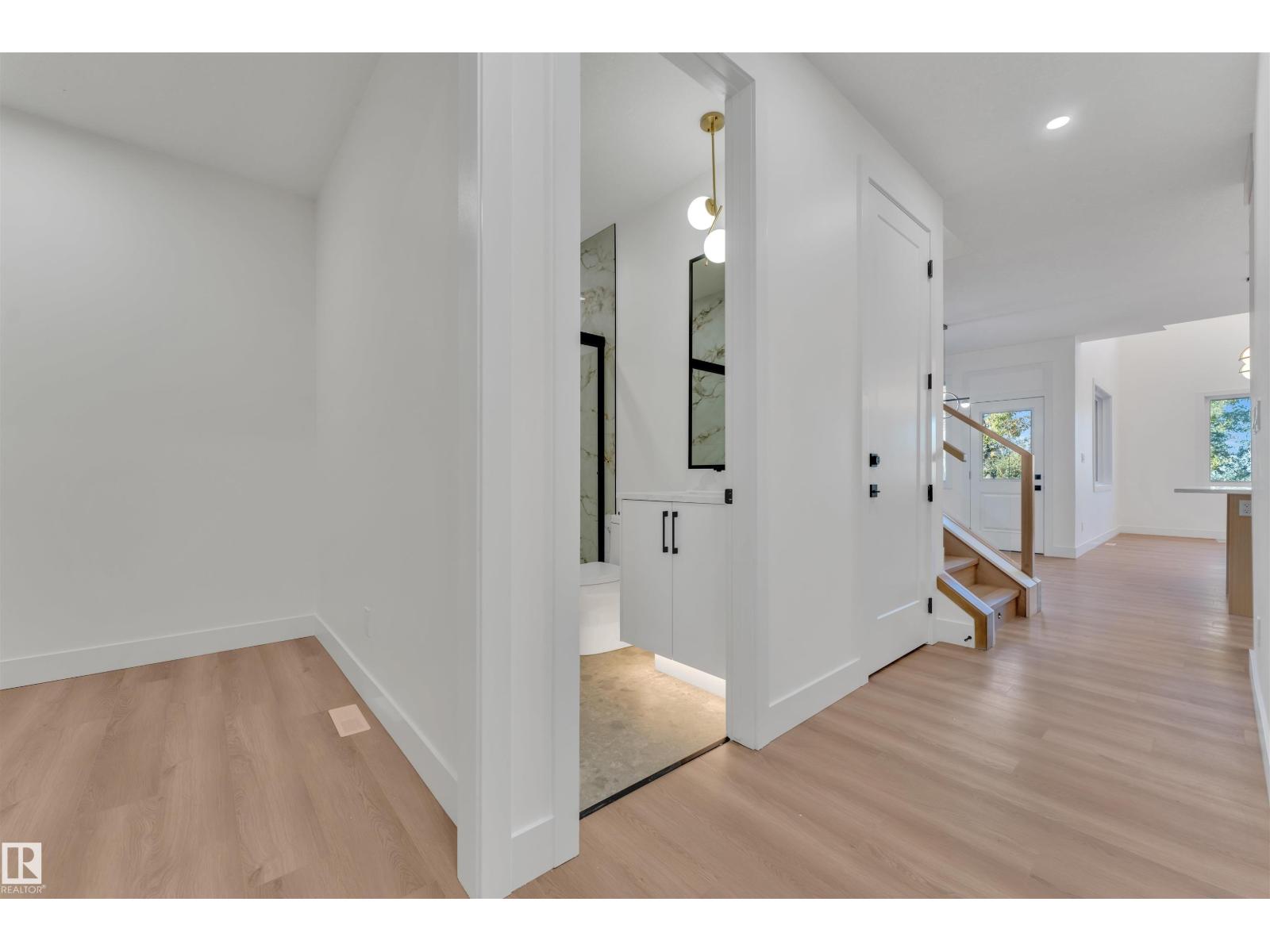 8451 Mayday Link Sw Sw, Edmonton, Alberta  T6X 3G1 - Photo 6 - E4461798