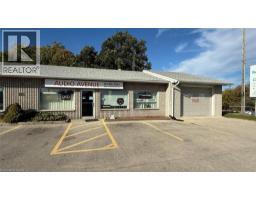 153 QUEENSWAY E, simcoe, Ontario