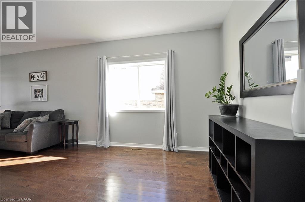 313 Pine Valley Drive, Kitchener, Ontario  N2P 2V5 - Photo 11 - 40777412