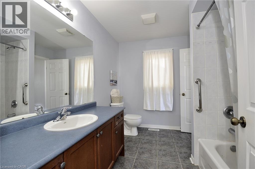 313 Pine Valley Drive, Kitchener, Ontario  N2P 2V5 - Photo 33 - 40777412
