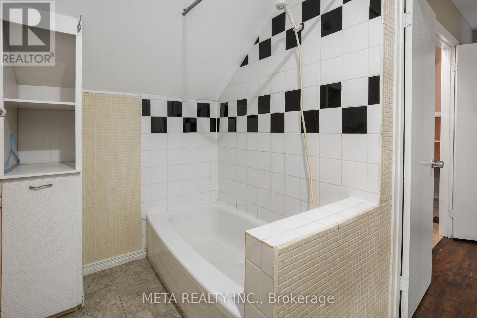 3 Hastings Street N, Bancroft, Ontario  K0L 1C0 - Photo 37 - X12457971