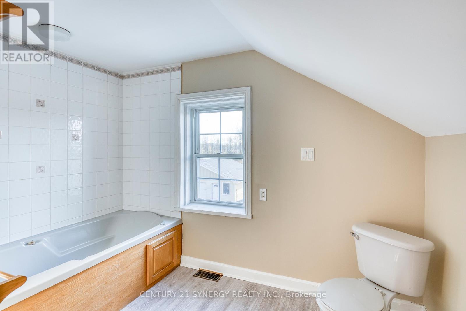 13 Brandelle Lane, Tay Valley, Ontario  K7H 3C6 - Photo 33 - X12458014