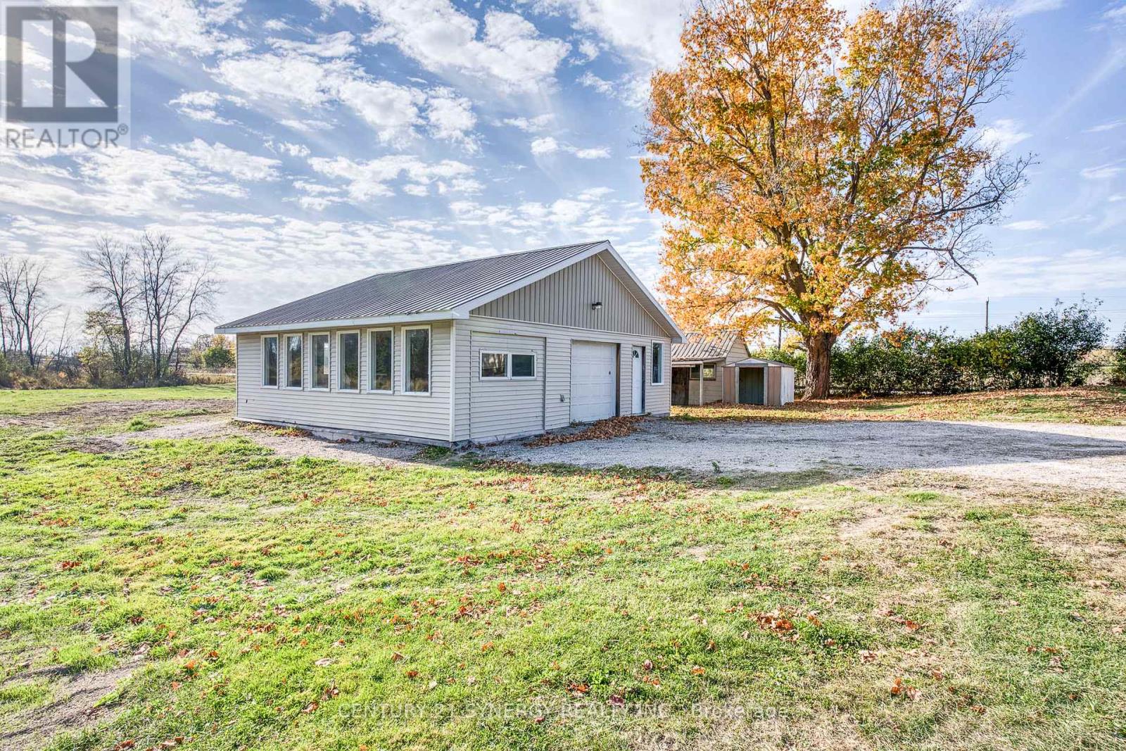13 Brandelle Lane, Tay Valley, Ontario  K7H 3C6 - Photo 5 - X12458014