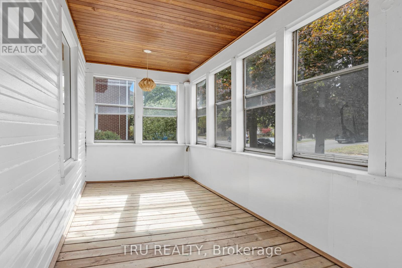 1 - 2235 Webster Avenue, Ottawa, Ontario  K1H 7H1 - Photo 29 - X12458034