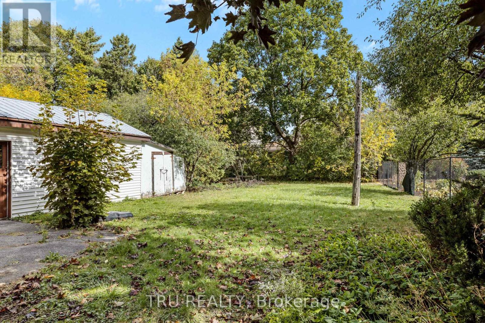 1 - 2235 Webster Avenue, Ottawa, Ontario  K1H 7H1 - Photo 32 - X12458034