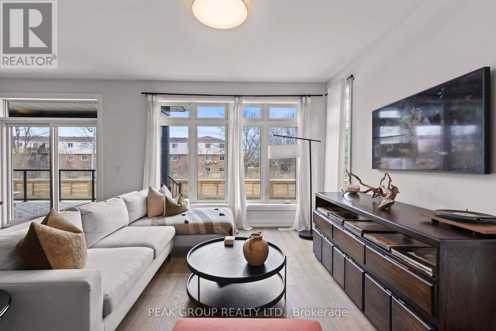 8 - 8974 Willoughby Drive, Niagara Falls, Ontario  L2G 0Y8 - Photo 18 - X12458031