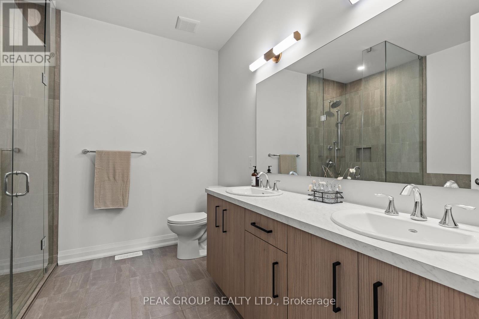8 - 8974 Willoughby Drive, Niagara Falls, Ontario  L2G 0Y8 - Photo 26 - X12458031