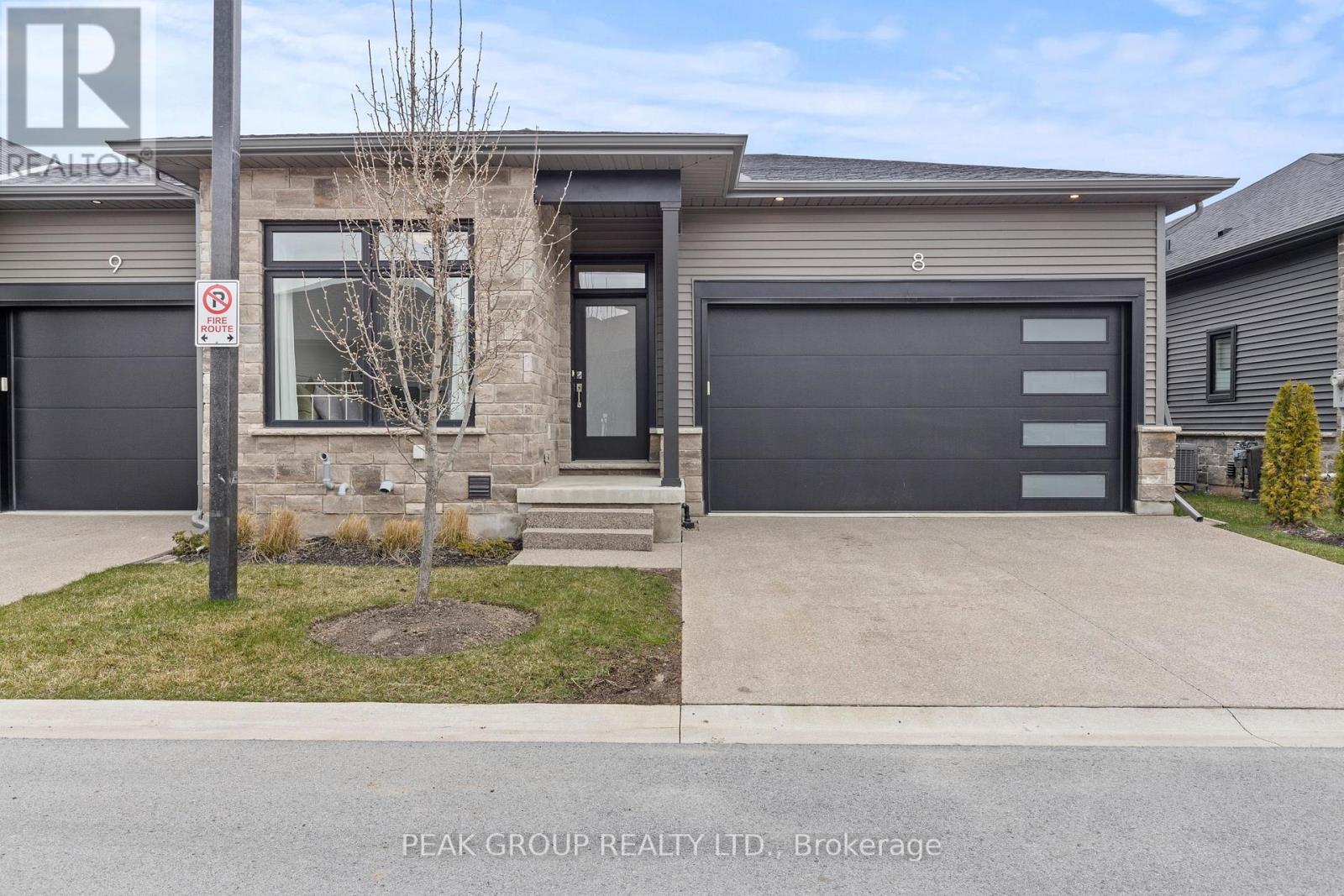 8 - 8974 Willoughby Drive, Niagara Falls, Ontario  L2G 0Y8 - Photo 3 - X12458031