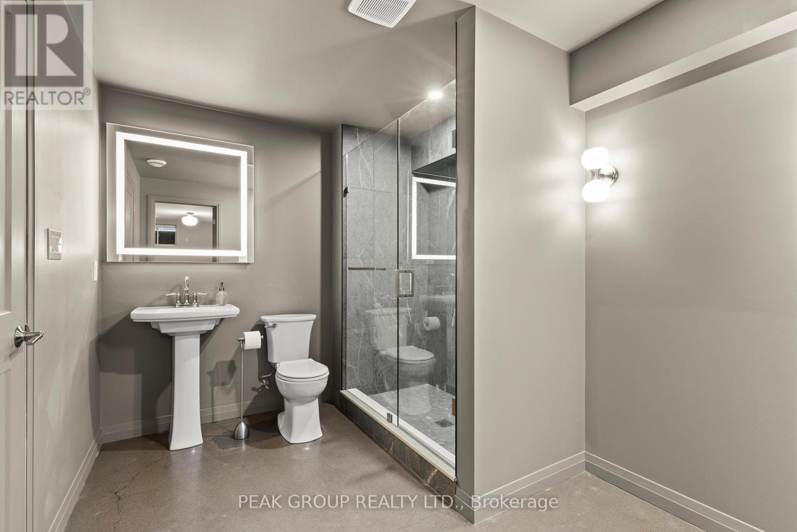 8 - 8974 Willoughby Drive, Niagara Falls, Ontario  L2G 0Y8 - Photo 38 - X12458031
