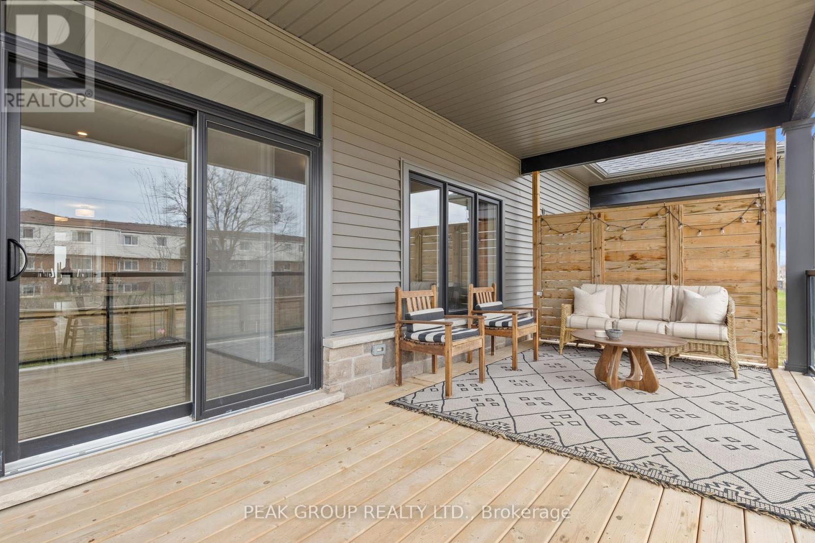 8 - 8974 Willoughby Drive, Niagara Falls, Ontario  L2G 0Y8 - Photo 41 - X12458031