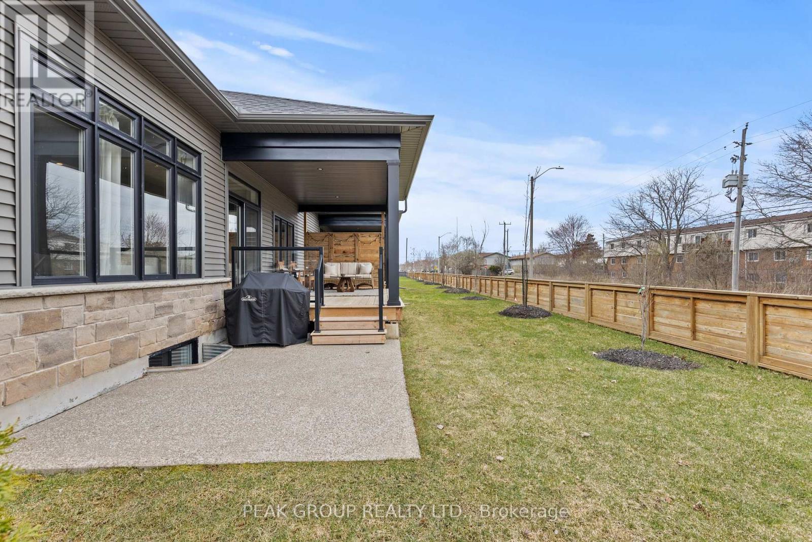 8 - 8974 Willoughby Drive, Niagara Falls, Ontario  L2G 0Y8 - Photo 44 - X12458031