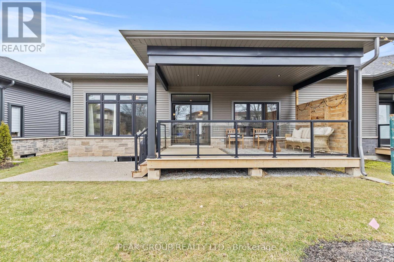 8 - 8974 Willoughby Drive, Niagara Falls, Ontario  L2G 0Y8 - Photo 45 - X12458031
