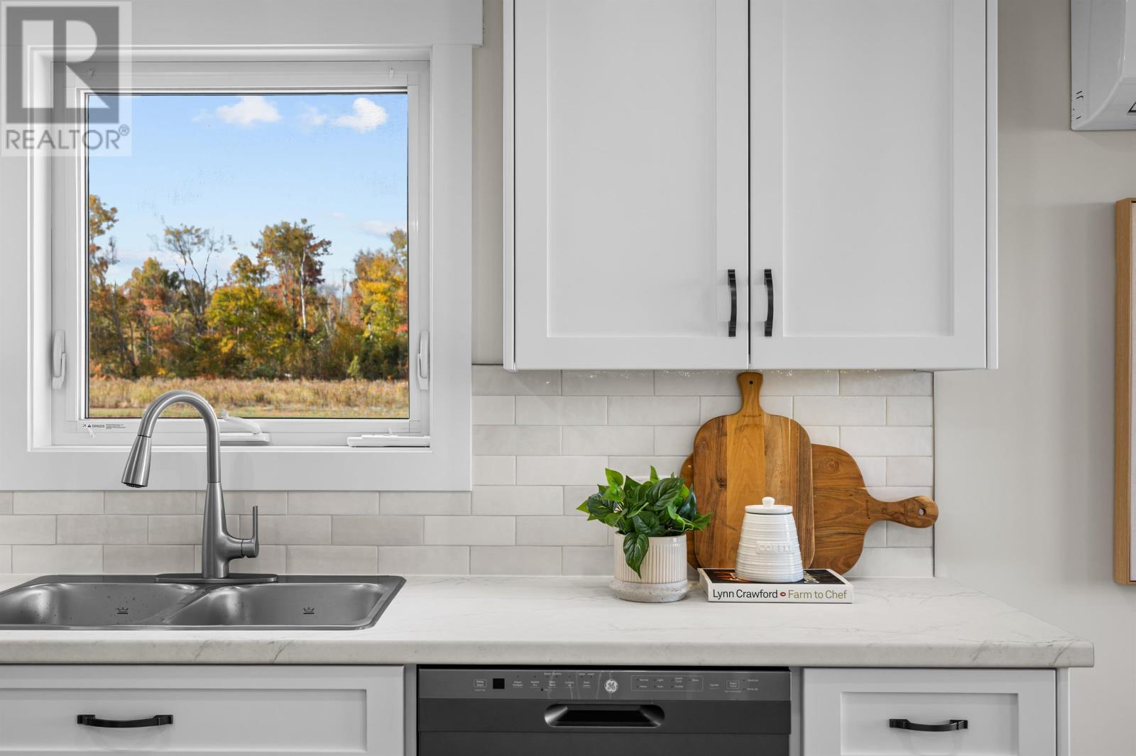 6 Sydney Way, Mermaid, Prince Edward Island  C1B 4M4 - Photo 15 - 202521831