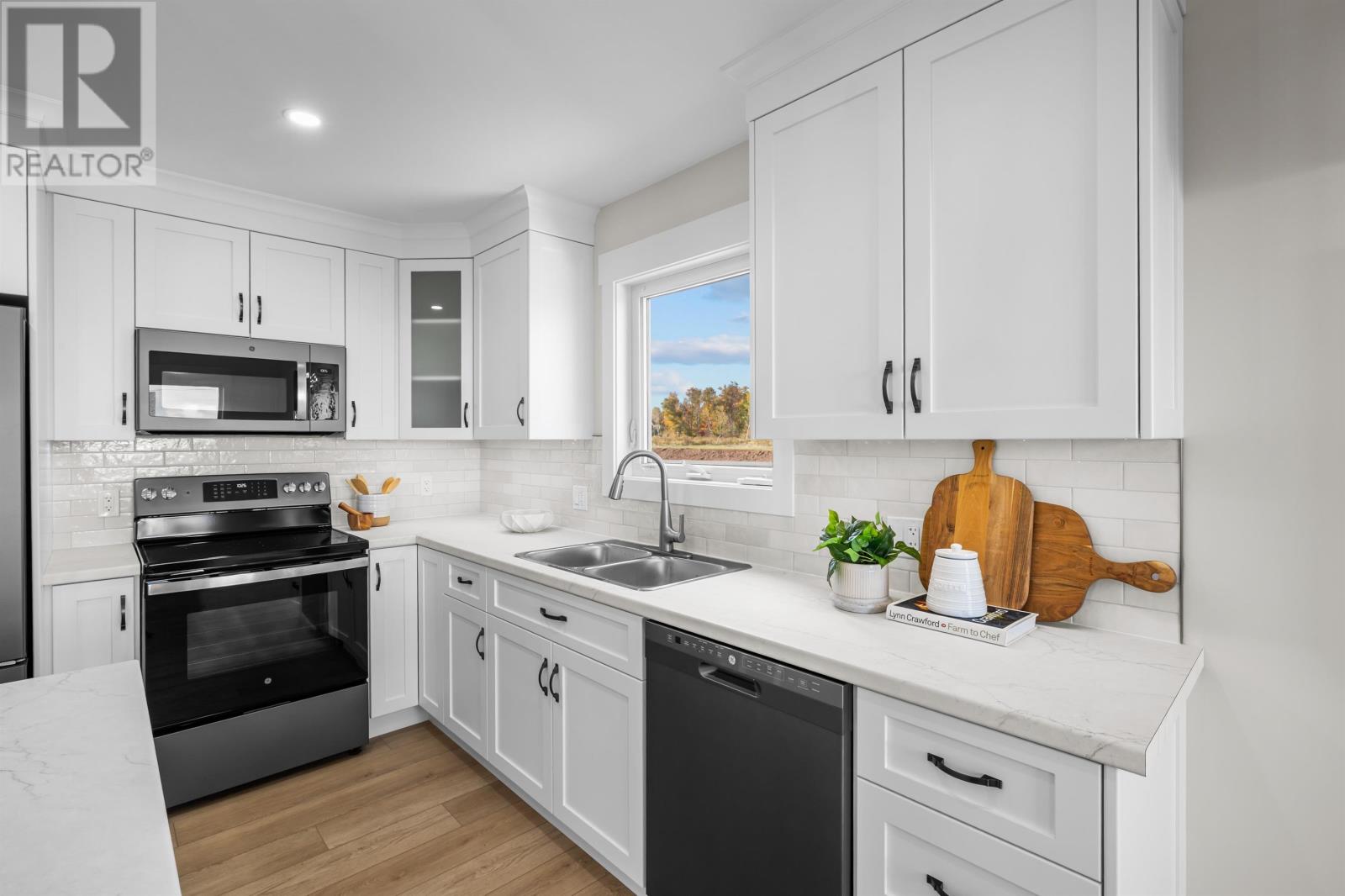 6 Sydney Way, Mermaid, Prince Edward Island  C1B 4M4 - Photo 10 - 202521831