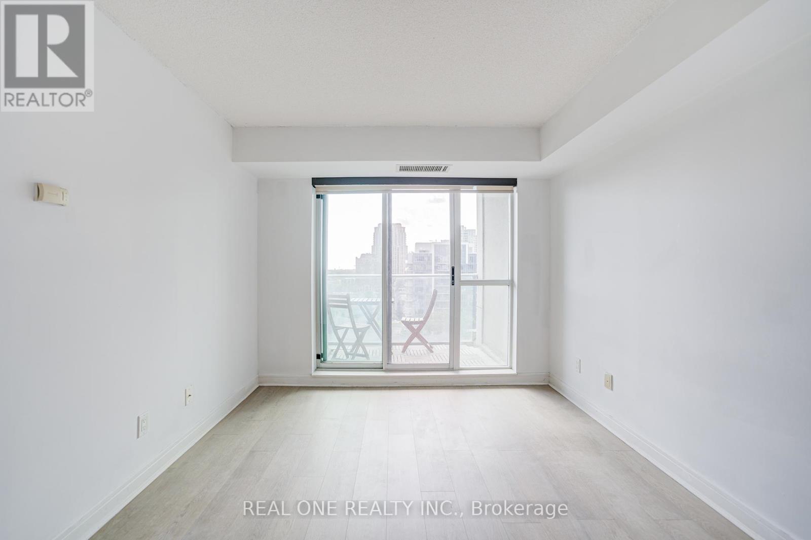 Unknown Address, ,     - Photo 24 - C12455838