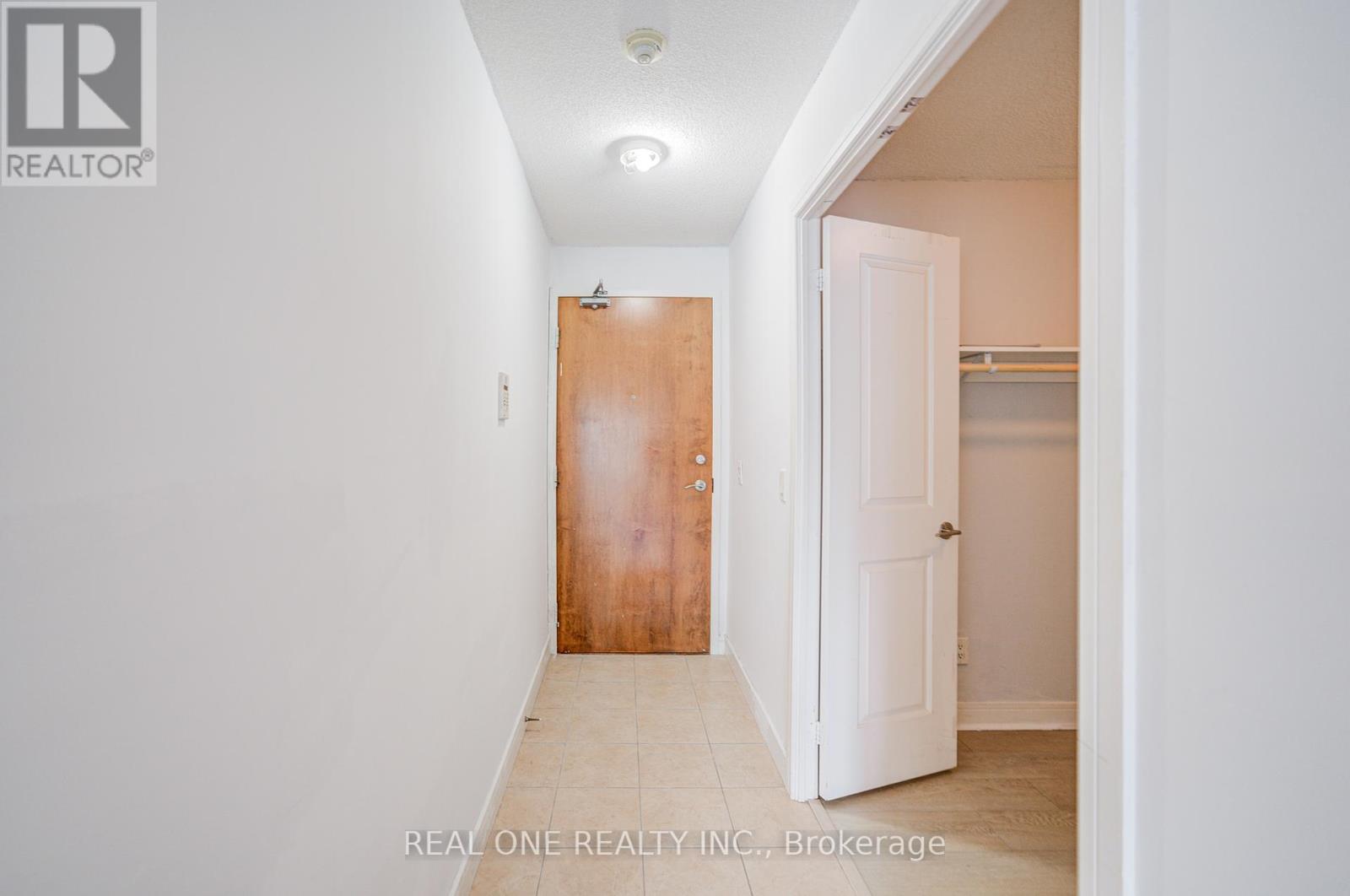 Unknown Address, ,     - Photo 9 - C12455838