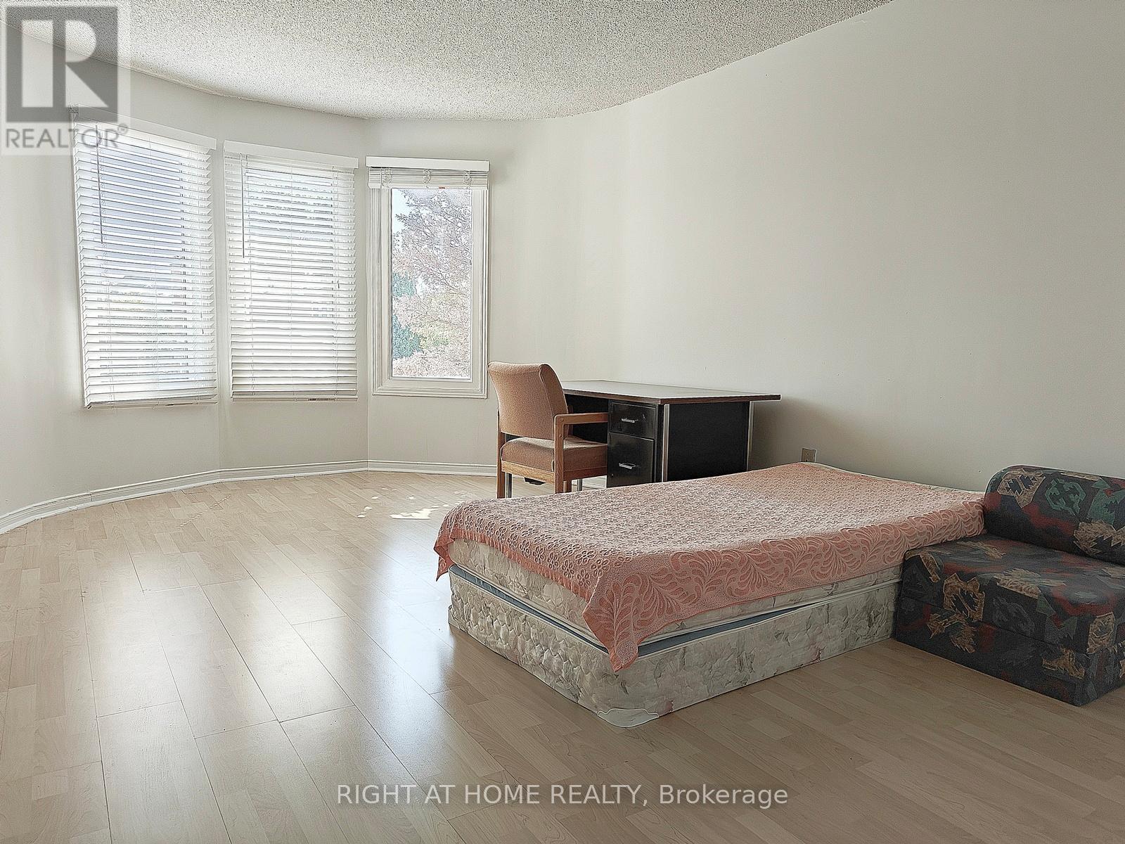116 Cooperage Crescent, Richmond Hill, Ontario  L4C 9L8 - Photo 22 - N12458005