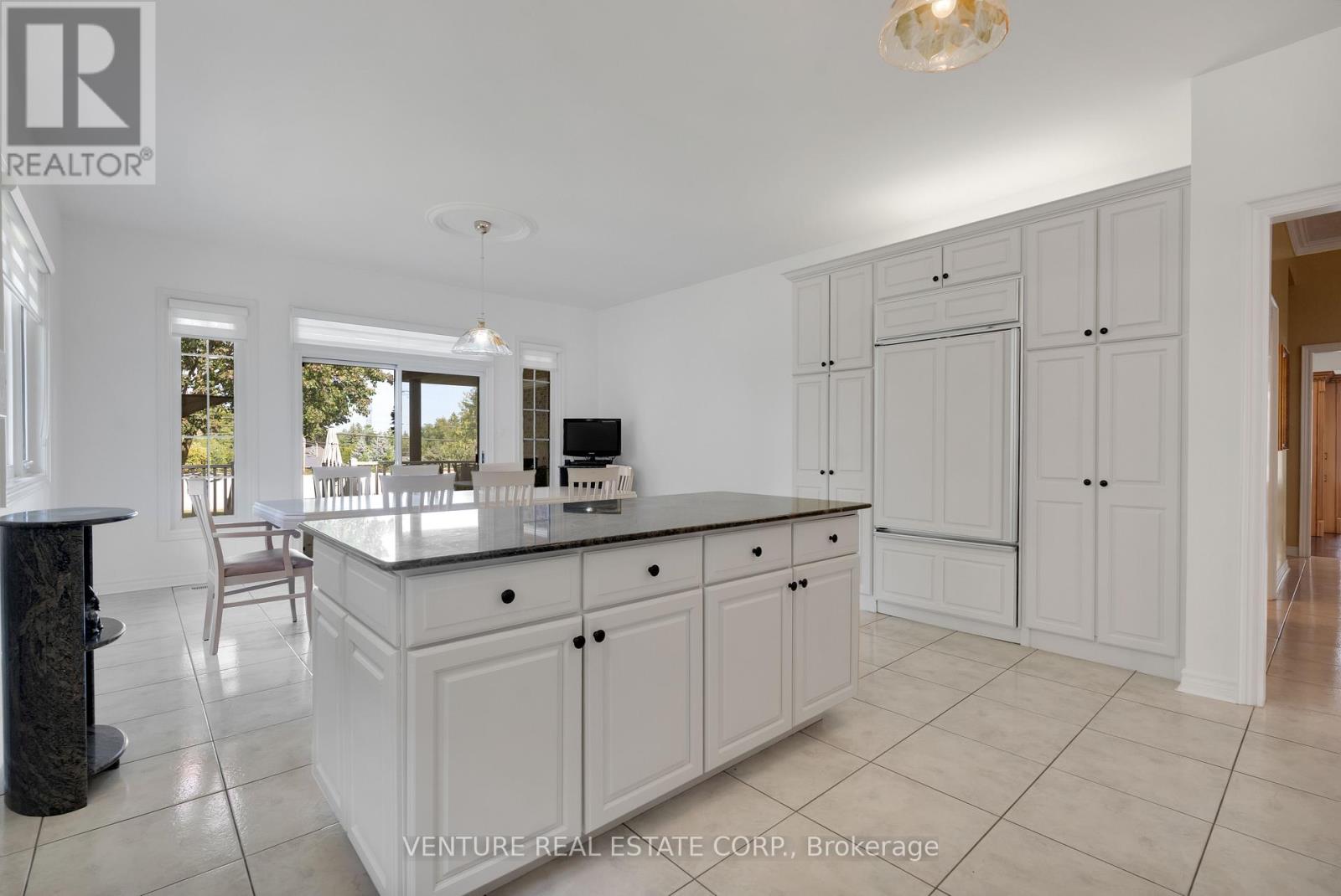 476 Westridge Drive, Vaughan, Ontario  L0J 1C0 - Photo 11 - N12458026