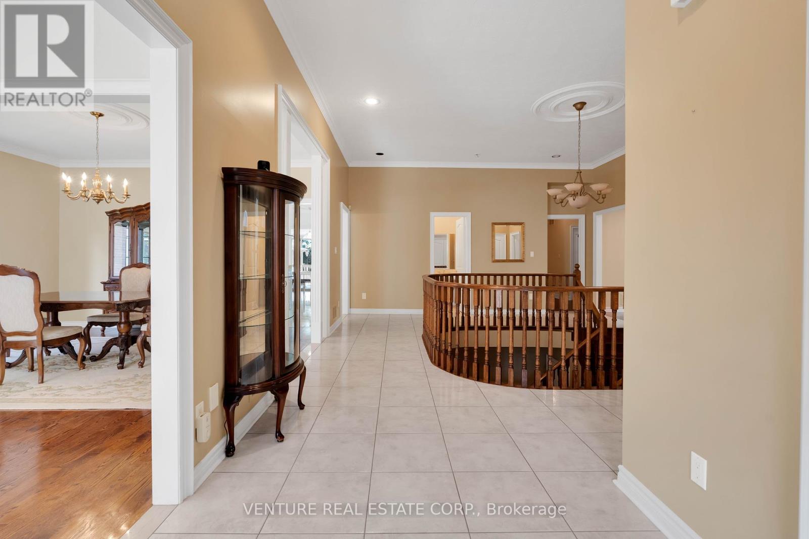 476 Westridge Drive, Vaughan, Ontario  L0J 1C0 - Photo 7 - N12458026