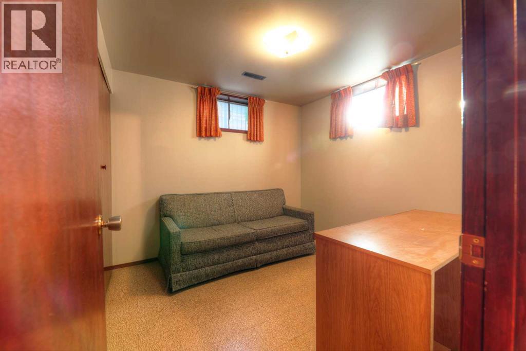 71 Rosery Drive Nw, Calgary, Alberta  T2K 1L4 - Photo 29 - A2263718