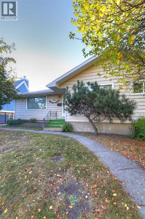 71 Rosery Drive Nw, Calgary, Alberta  T2K 1L4 - Photo 3 - A2263718