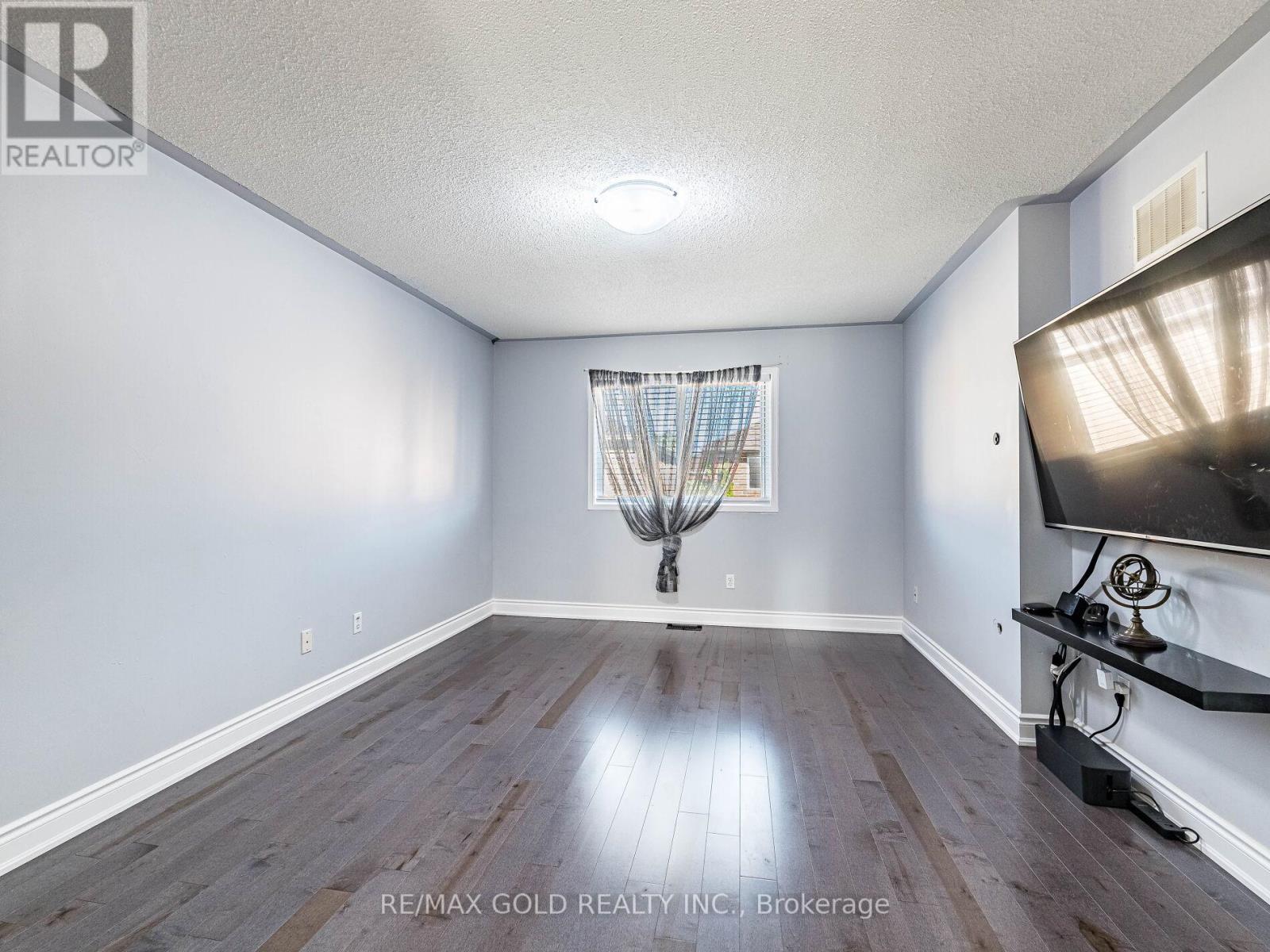 43 Sunnyview Road, Brampton, Ontario  L7A 3E4 - Photo 23 - W12458033