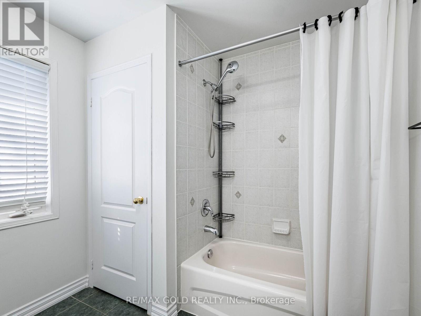 43 Sunnyview Road, Brampton, Ontario  L7A 3E4 - Photo 27 - W12458033
