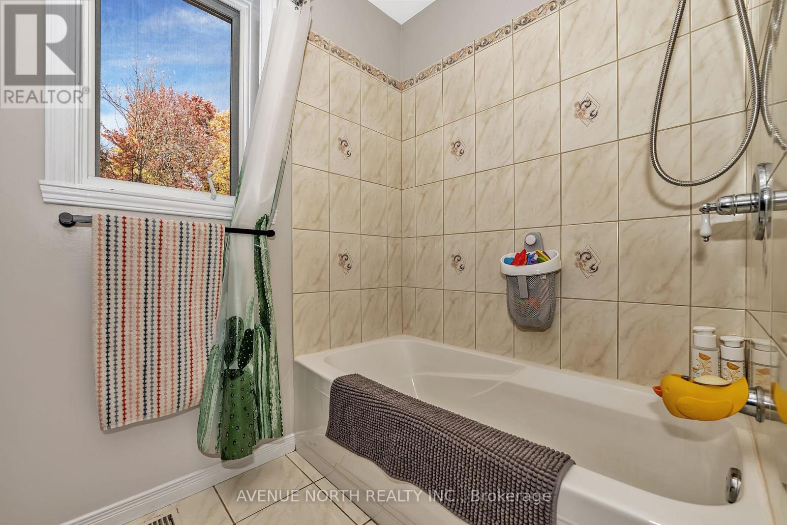 1631 County Rd 2 Road, Alfred And Plantagenet, Ontario  K0B 1C0 - Photo 25 - X12458037
