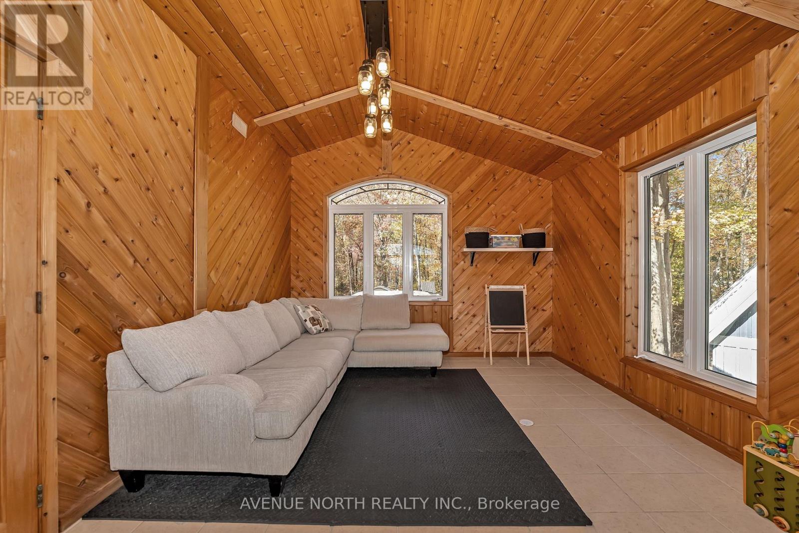 1631 County Rd 2 Road, Alfred And Plantagenet, Ontario  K0B 1C0 - Photo 27 - X12458037