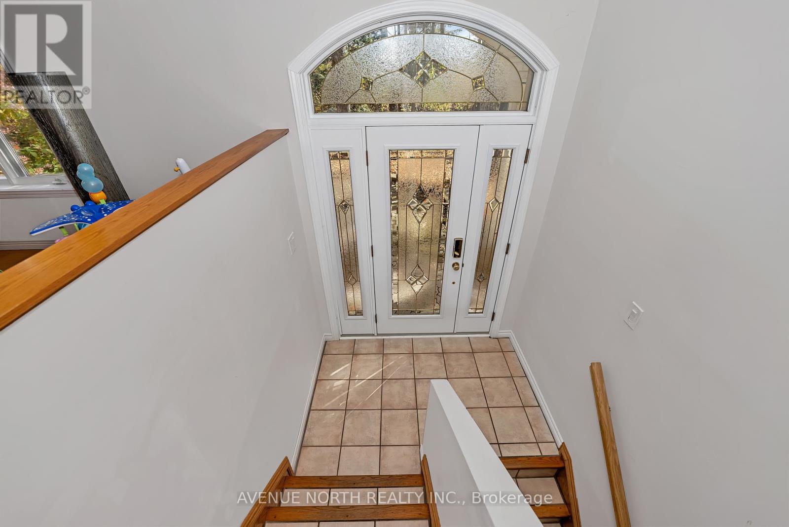 1631 County Rd 2 Road, Alfred And Plantagenet, Ontario  K0B 1C0 - Photo 4 - X12458037