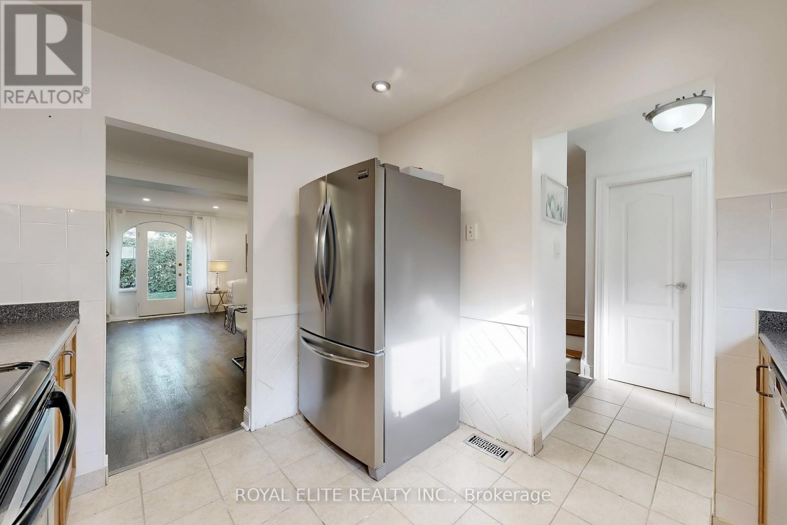 151 - 9 Esterbrooke Avenue, Toronto, Ontario  M2J 2C5 - Photo 19 - C12457347