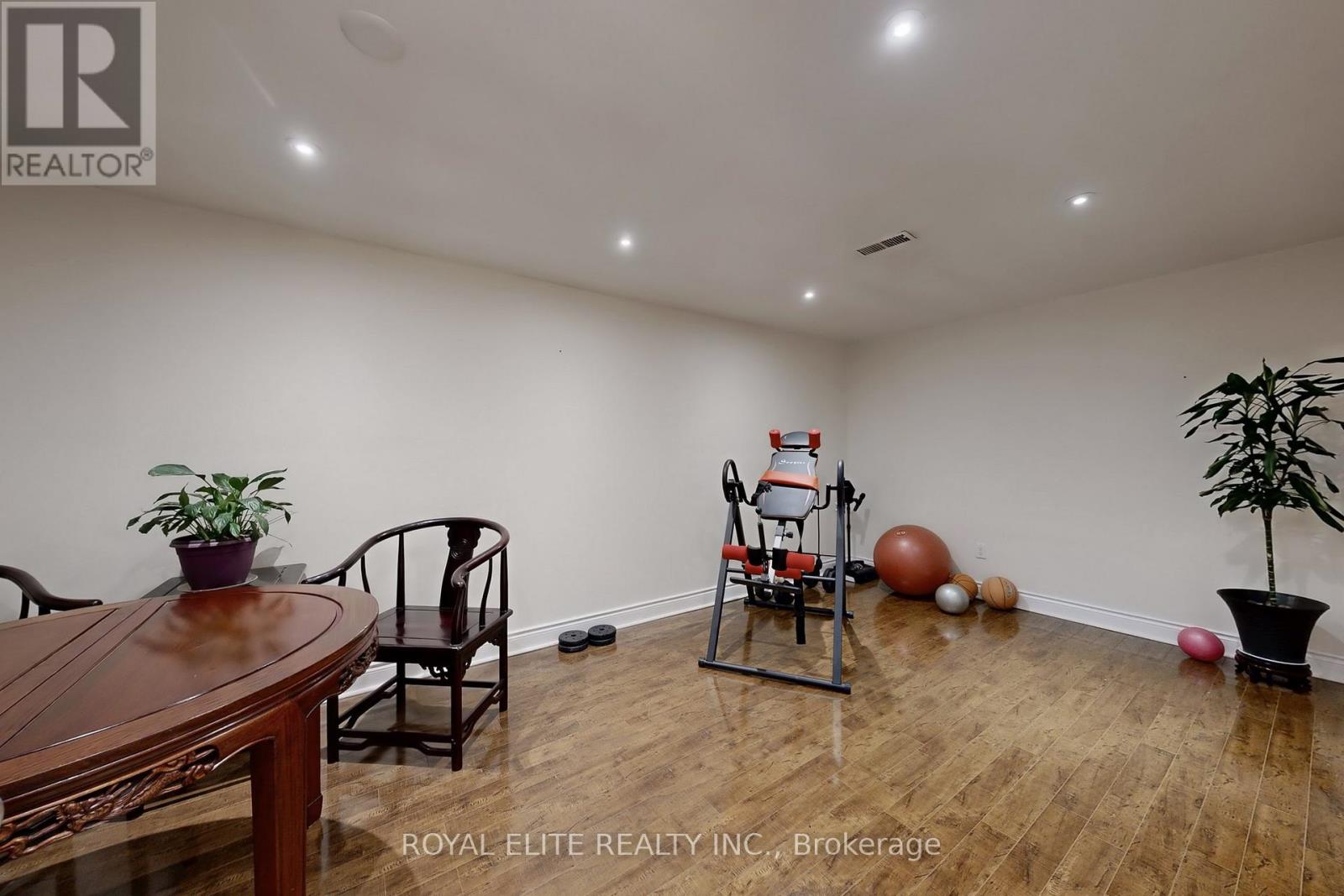 151 - 9 Esterbrooke Avenue, Toronto, Ontario  M2J 2C5 - Photo 39 - C12457347