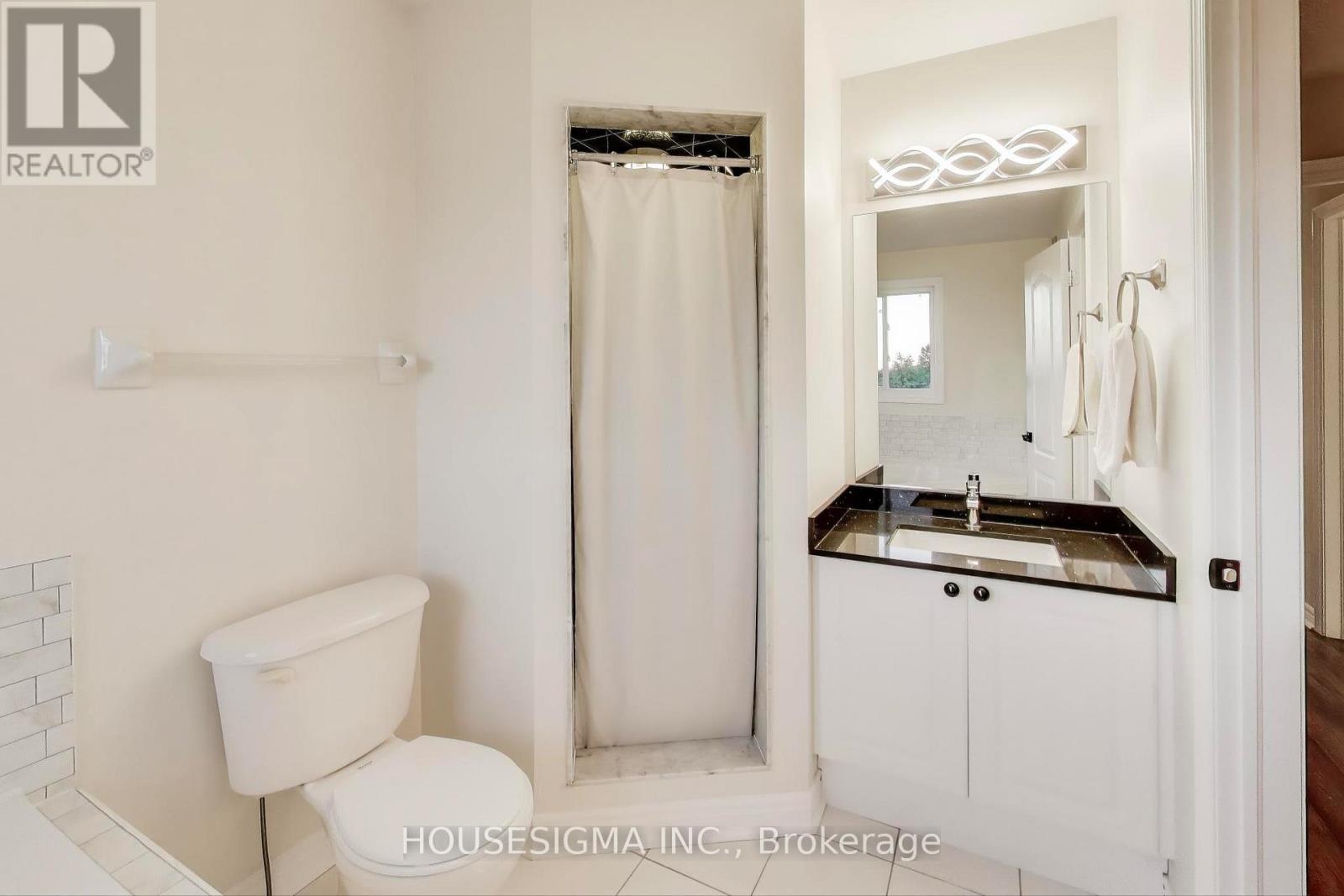 155 Cunningham Drive, Barrie, Ontario  L4N 5R3 - Photo 19 - S12458041