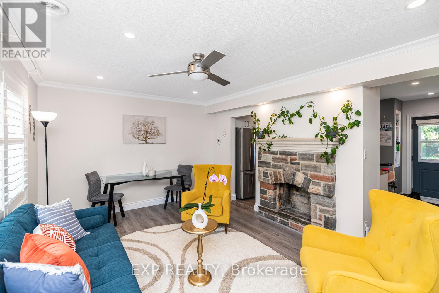 2055 Churchill Avenue, Burlington, Ontario  L7R 3T8 - Photo 4 - W12458039