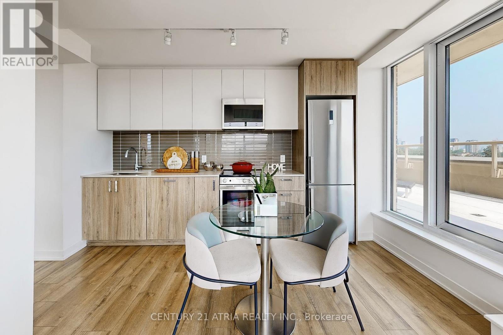 607 - 1787 St Clair Avenue, Toronto, Ontario  M6N 1J6 - Photo 14 - W12346821