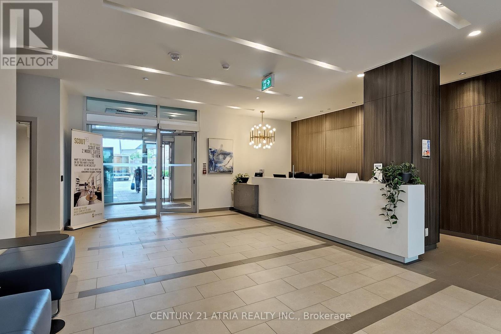 607 - 1787 St Clair Avenue, Toronto, Ontario  M6N 1J6 - Photo 8 - W12346821