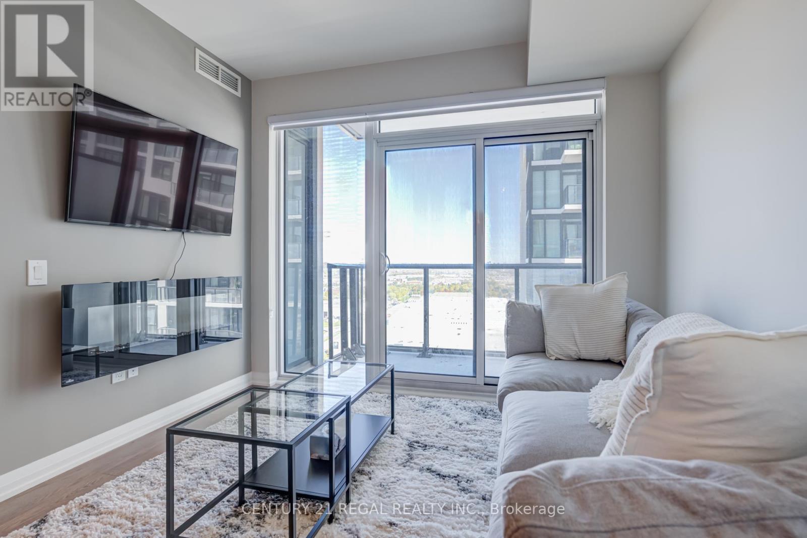 2125 - 9000 Jane Street, Vaughan, Ontario  L4K 0M6 - Photo 7 - N12457917