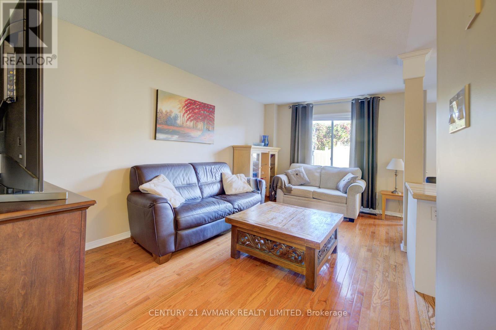 4893 Northgate Crescent, Lincoln, Ontario  L3J 0E6 - Photo 18 - X12458056