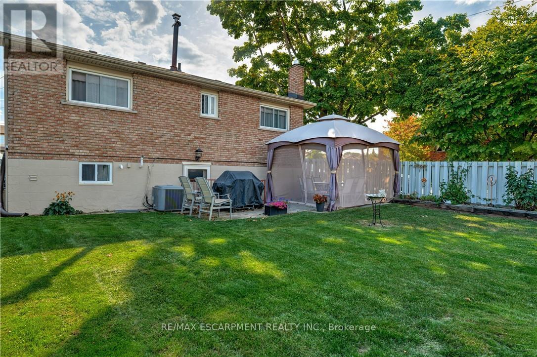 302 Highridge Avenue, Hamilton, Ontario  L8E 3W3 - Photo 40 - X12397264