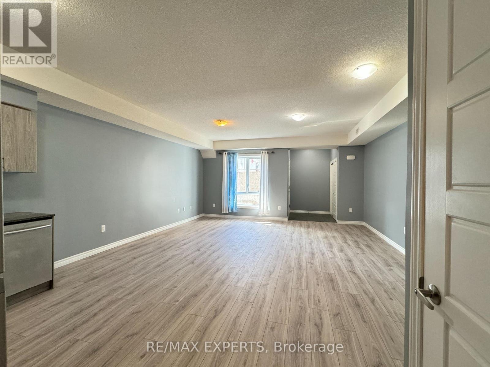 33a - 1430 Highland Road, Kitchener, Ontario  N2N 0C3 - Photo 19 - X12434083