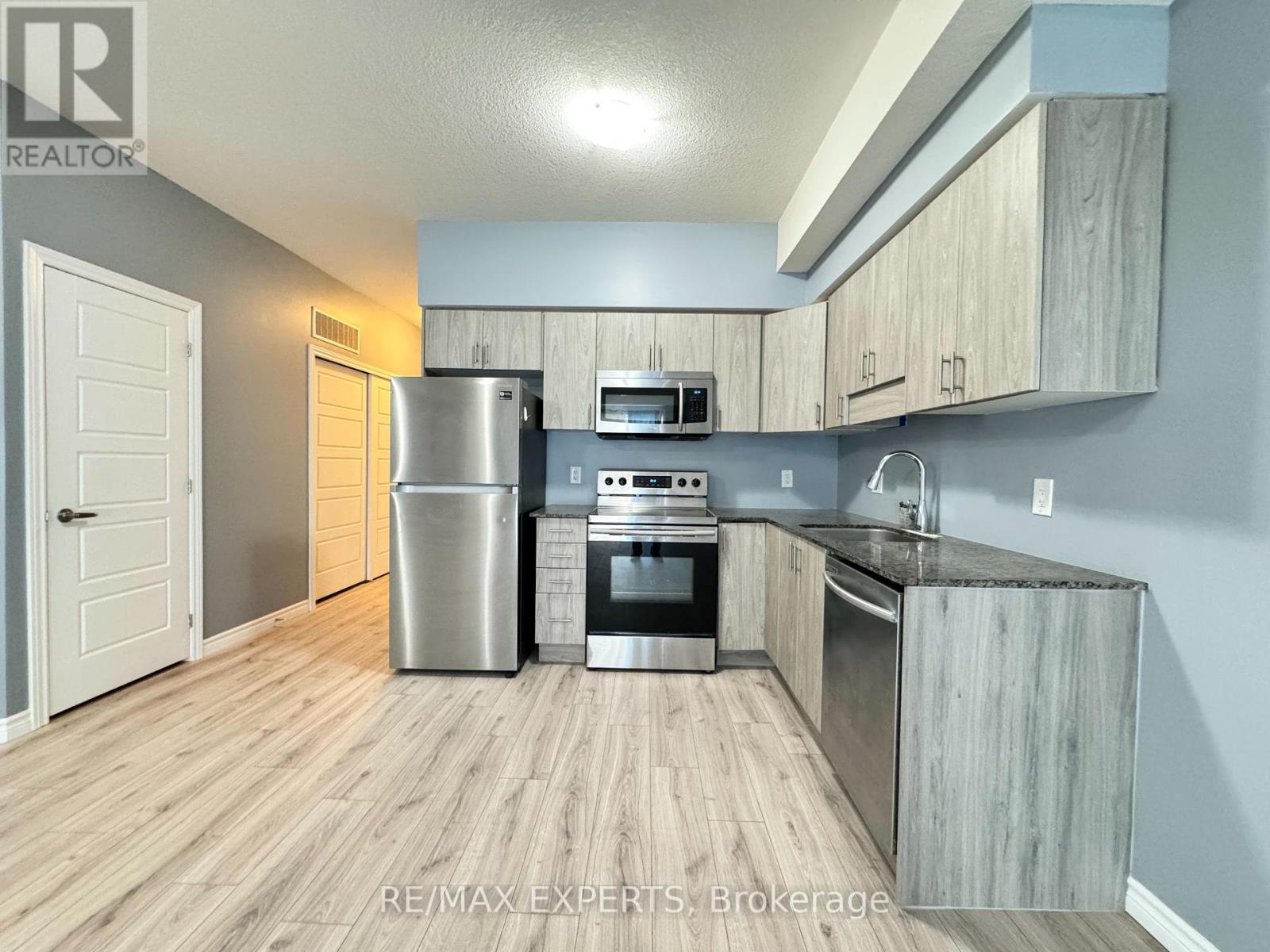 33a - 1430 Highland Road, Kitchener, Ontario  N2N 0C3 - Photo 12 - X12434083