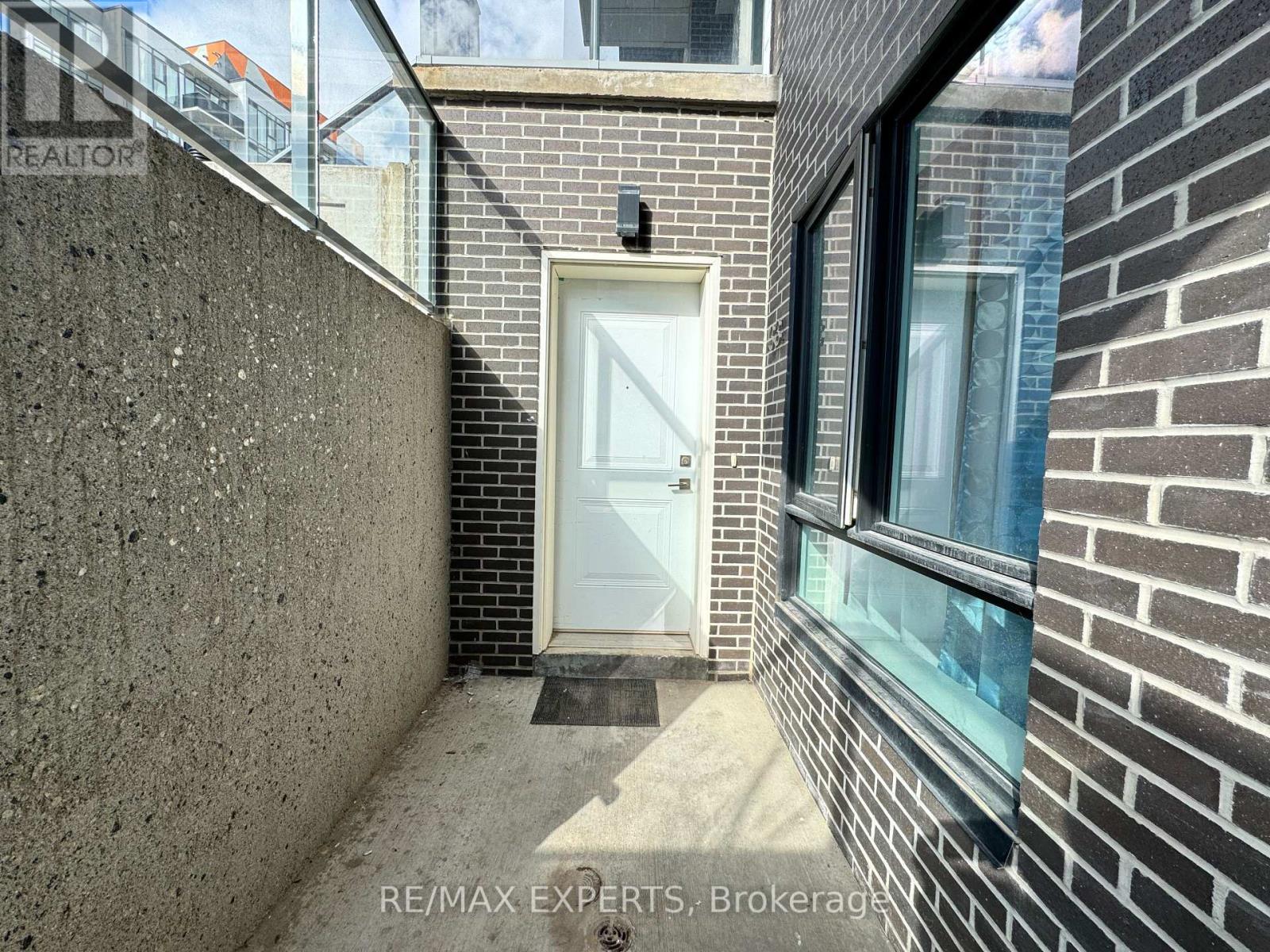 33a - 1430 Highland Road, Kitchener, Ontario  N2N 0C3 - Photo 8 - X12434083
