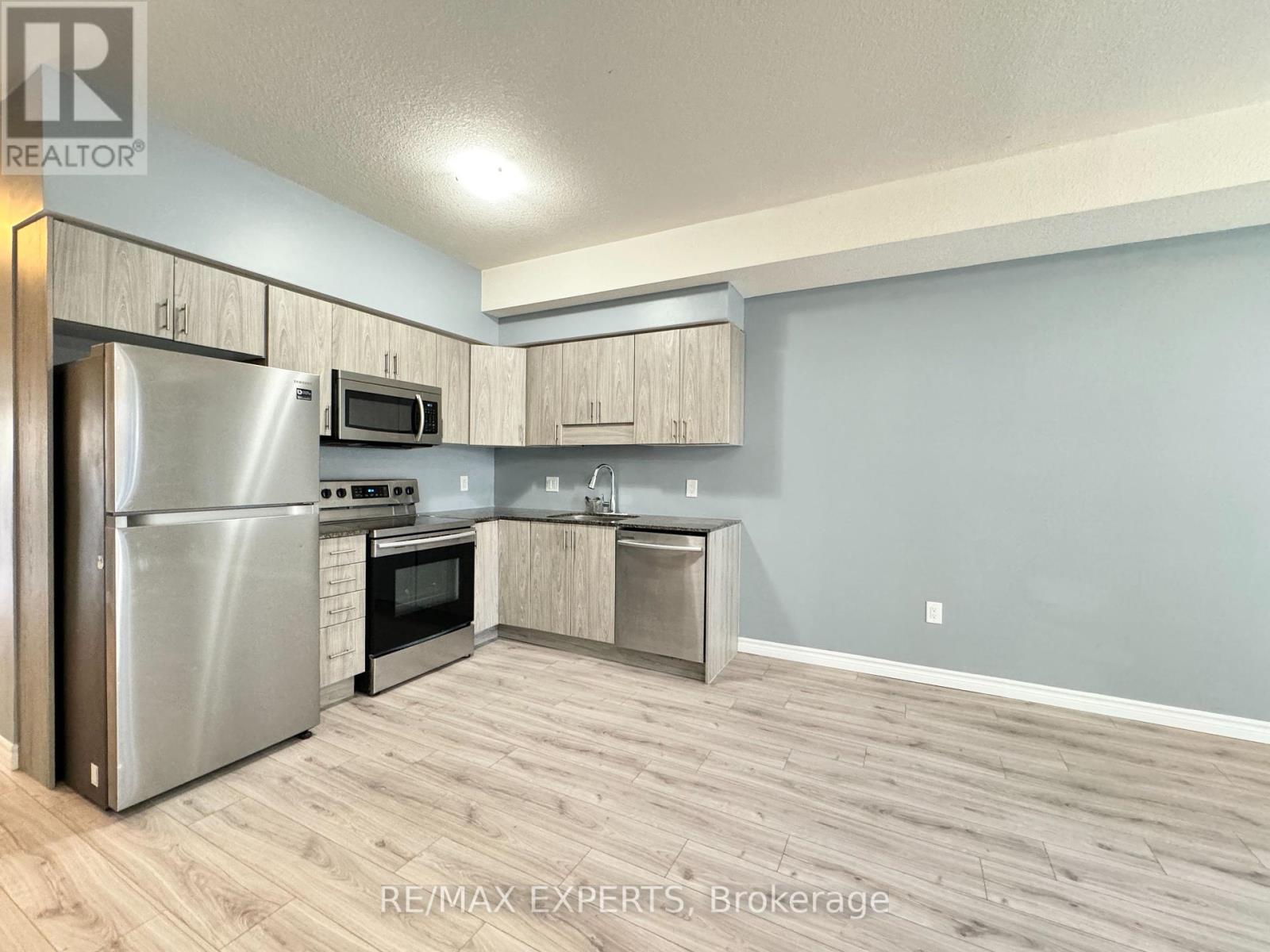 33a - 1430 Highland Road, Kitchener, Ontario  N2N 0C3 - Photo 14 - X12434083