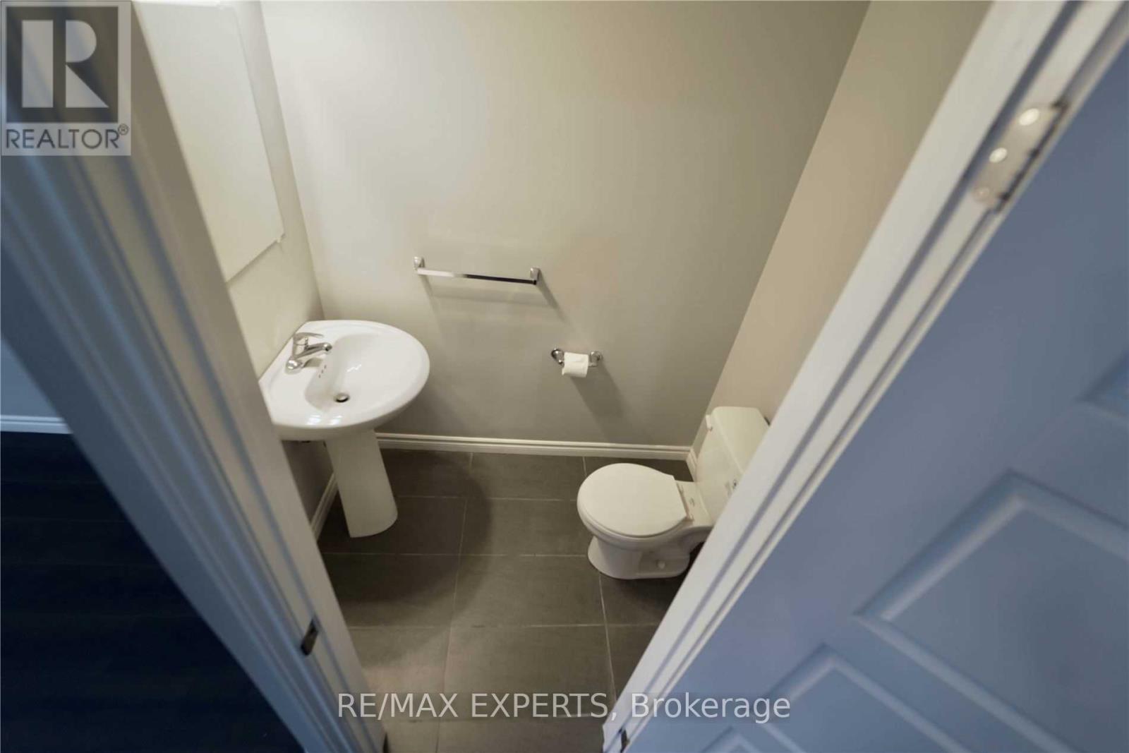 33a - 1430 Highland Road, Kitchener, Ontario  N2N 0C3 - Photo 18 - X12434083