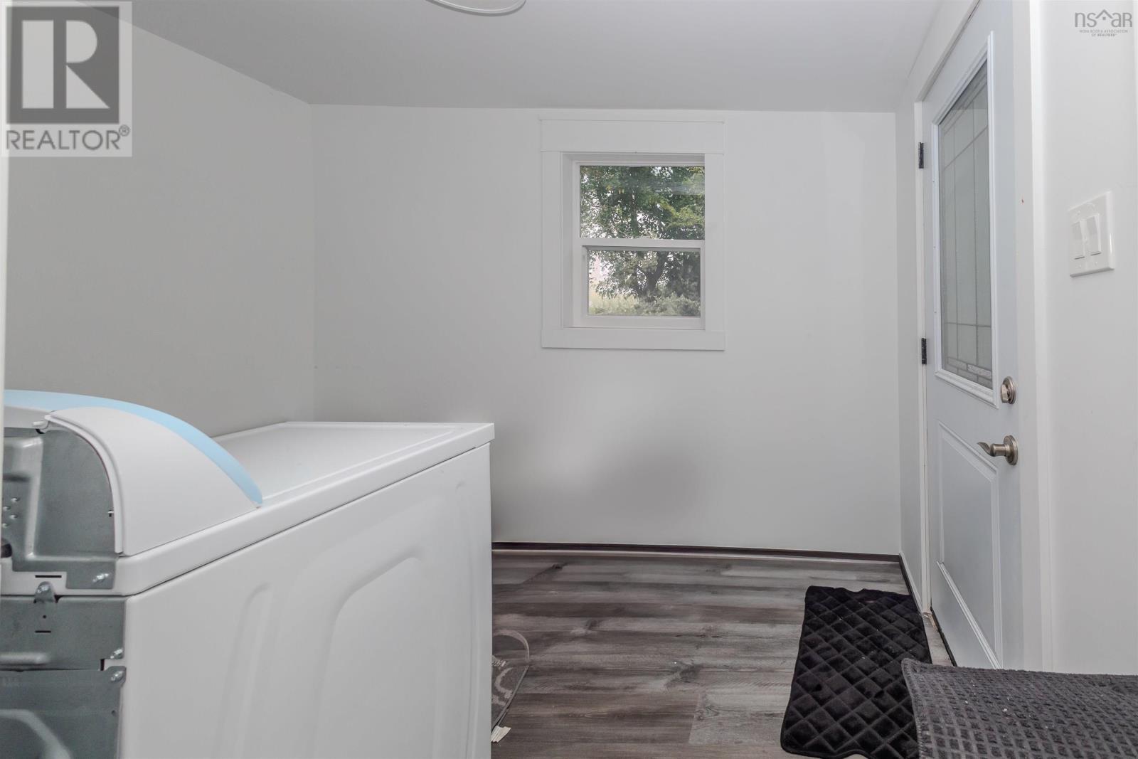 443 Bentinck Street, Sydney, Nova Scotia  B1S 2Y8 - Photo 15 - 202521040